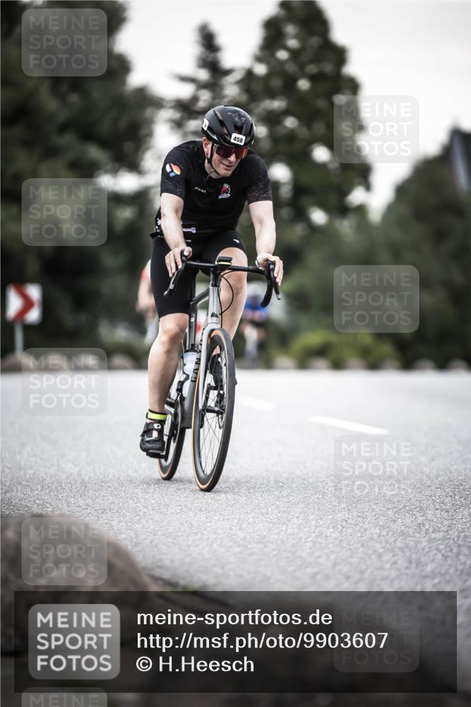 21.06.2026 - 29. Vierlanden-Triathlon H.Heesch http://msf.ph/oto/9903607 21.06.2026 10:17:44 Radfahren 63, 428, 458, 471, 475 meine-sportfotos.de