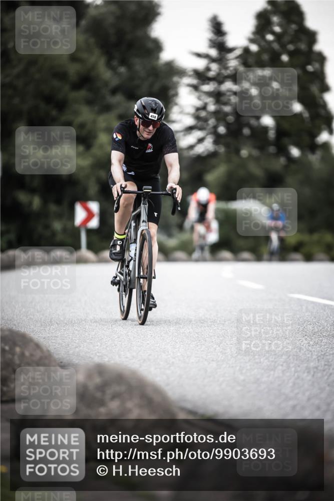 21.06.2026 - 29. Vierlanden-Triathlon H.Heesch http://msf.ph/oto/9903693 21.06.2026 10:17:44 Radfahren 63, 428, 458, 471, 475 meine-sportfotos.de