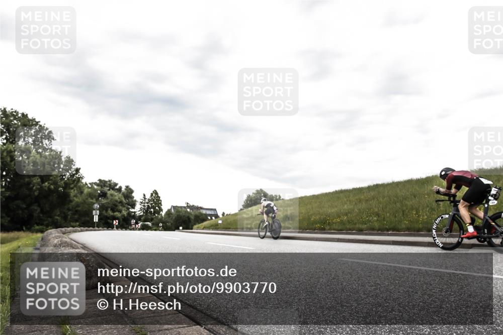 21.06.2026 - 29. Vierlanden-Triathlon H.Heesch http://msf.ph/oto/9903770 21.06.2026 10:15:35 Radfahren 98, 172, 193, 240 meine-sportfotos.de