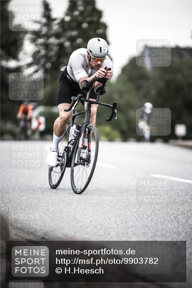 21.06.2026 - 29. Vierlanden-Triathlon H.Heesch http://msf.ph/oto/9903782 21.06.2026 10:18:56 Radfahren 81, 164, 283 meine-sportfotos.de