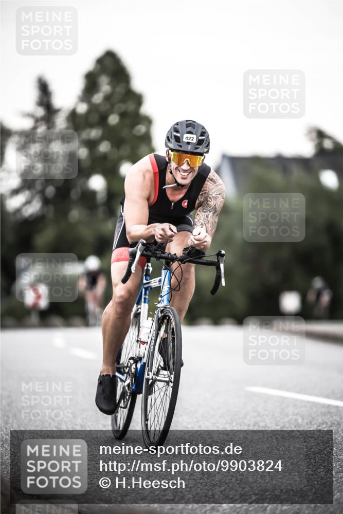 21.06.2026 - 29. Vierlanden-Triathlon H.Heesch http://msf.ph/oto/9903824 21.06.2026 10:17:58 Radfahren 3, 64, 422, 444, 474, 477 meine-sportfotos.de