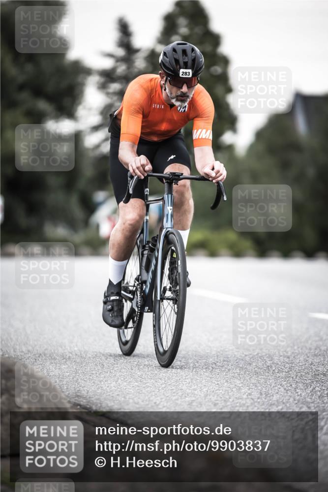 21.06.2026 - 29. Vierlanden-Triathlon H.Heesch http://msf.ph/oto/9903837 21.06.2026 10:19:01 Radfahren 164, 283, 470 meine-sportfotos.de