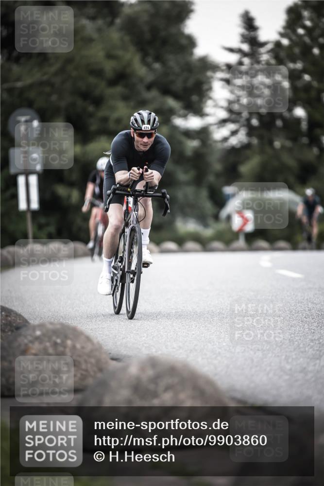 21.06.2026 - 29. Vierlanden-Triathlon H.Heesch http://msf.ph/oto/9903860 21.06.2026 10:18:01 Radfahren 64, 191, 422, 439, 444, 474, 477 meine-sportfotos.de