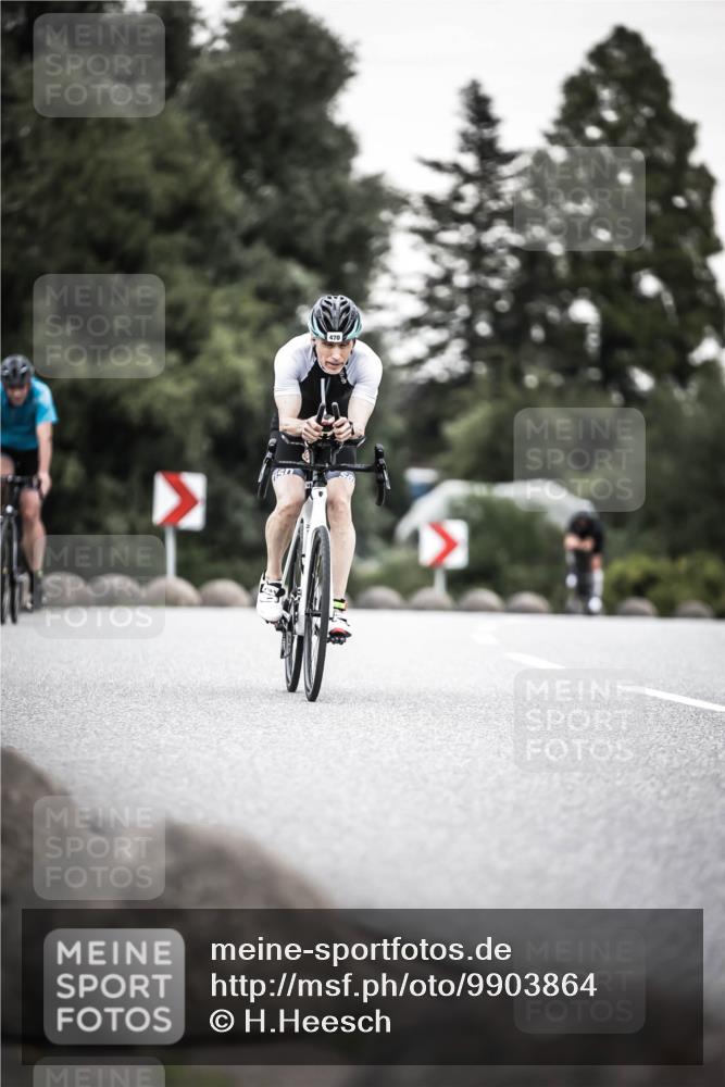 21.06.2026 - 29. Vierlanden-Triathlon H.Heesch http://msf.ph/oto/9903864 21.06.2026 10:19:06 Radfahren 24, 45, 261, 418, 470 meine-sportfotos.de