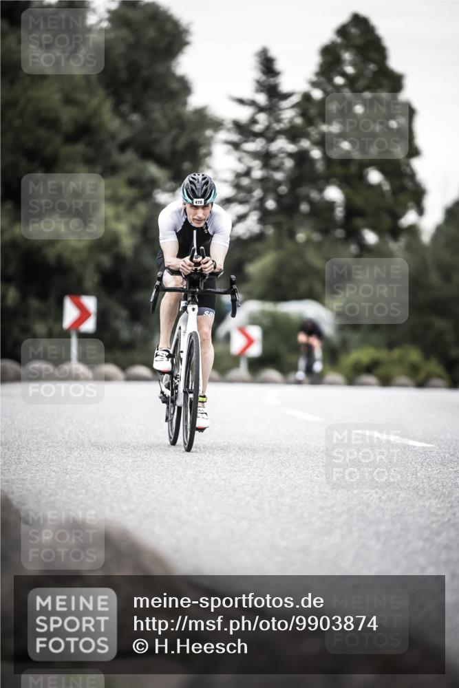 21.06.2026 - 29. Vierlanden-Triathlon H.Heesch http://msf.ph/oto/9903874 21.06.2026 10:19:06 Radfahren 24, 45, 261, 418, 470 meine-sportfotos.de