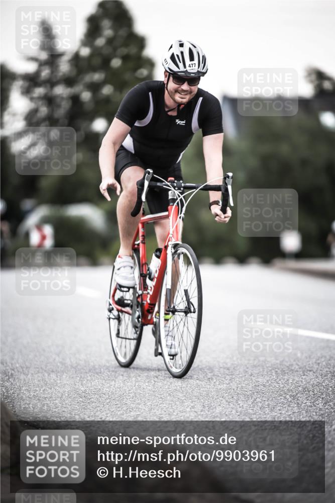 21.06.2026 - 29. Vierlanden-Triathlon H.Heesch http://msf.ph/oto/9903961 21.06.2026 10:18:04 Radfahren 64, 191, 439, 474, 477 meine-sportfotos.de