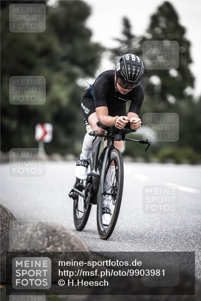 21.06.2026 - 29. Vierlanden-Triathlon H.Heesch http://msf.ph/oto/9903981 21.06.2026 10:19:12 Radfahren 24, 45, 247, 261, 418 meine-sportfotos.de