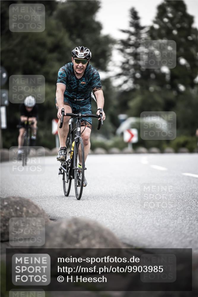 21.06.2026 - 29. Vierlanden-Triathlon H.Heesch http://msf.ph/oto/9903985 21.06.2026 10:18:07 Radfahren 64, 191, 439, 477 meine-sportfotos.de