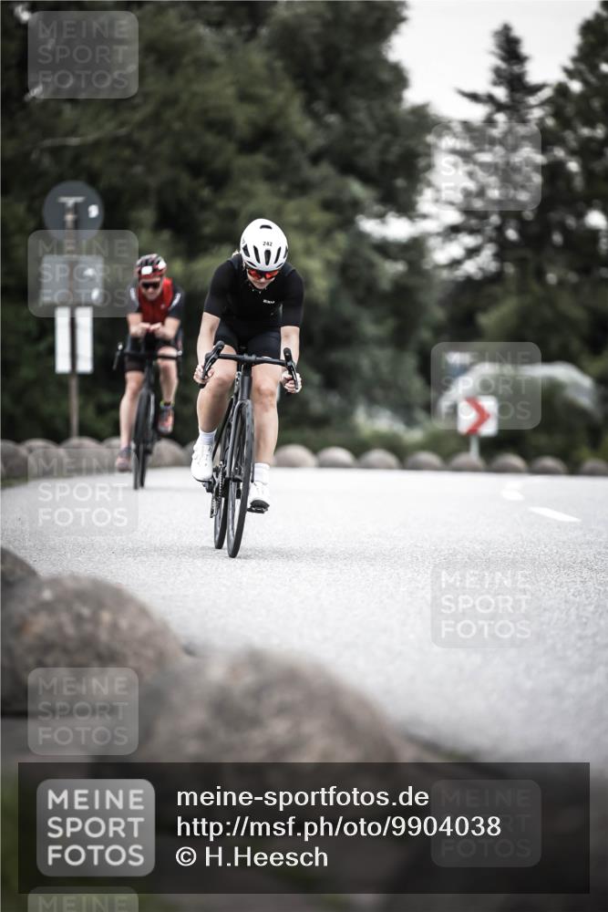 21.06.2026 - 29. Vierlanden-Triathlon H.Heesch http://msf.ph/oto/9904038 21.06.2026 10:19:27 Radfahren 171, 184, 242 meine-sportfotos.de