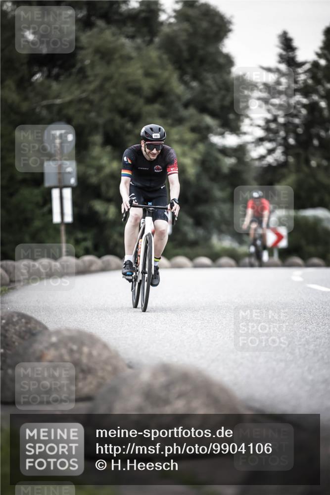 21.06.2026 - 29. Vierlanden-Triathlon H.Heesch http://msf.ph/oto/9904106 21.06.2026 10:18:28 Radfahren 87, 121, 393 meine-sportfotos.de