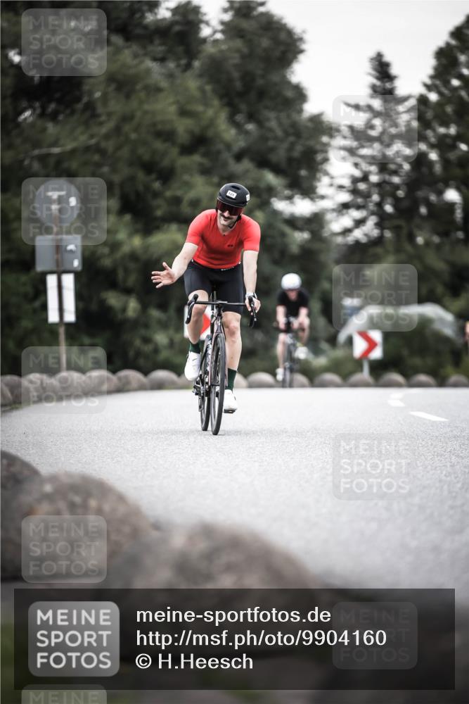 21.06.2026 - 29. Vierlanden-Triathlon H.Heesch http://msf.ph/oto/9904160 21.06.2026 10:18:31 Radfahren 87, 121, 393, 442, 446 meine-sportfotos.de