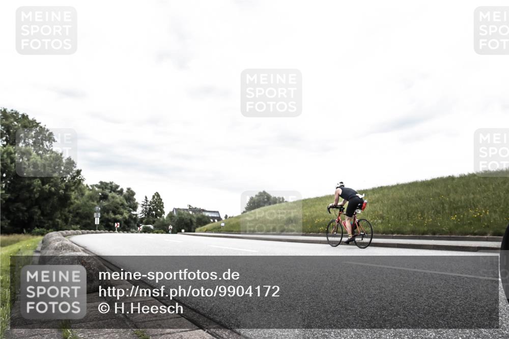 21.06.2026 - 29. Vierlanden-Triathlon H.Heesch http://msf.ph/oto/9904172 21.06.2026 10:24:48 Radfahren 178, 509, 562 meine-sportfotos.de