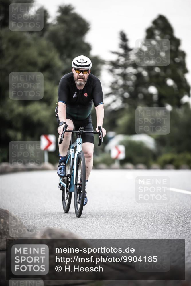 21.06.2026 - 29. Vierlanden-Triathlon H.Heesch http://msf.ph/oto/9904185 21.06.2026 10:19:38 Radfahren 403, 455 meine-sportfotos.de