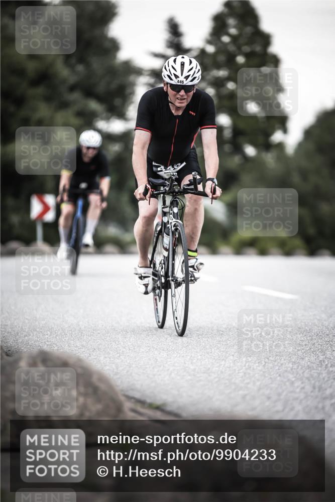 21.06.2026 - 29. Vierlanden-Triathlon H.Heesch http://msf.ph/oto/9904233 21.06.2026 10:18:36 Radfahren 442, 446 meine-sportfotos.de