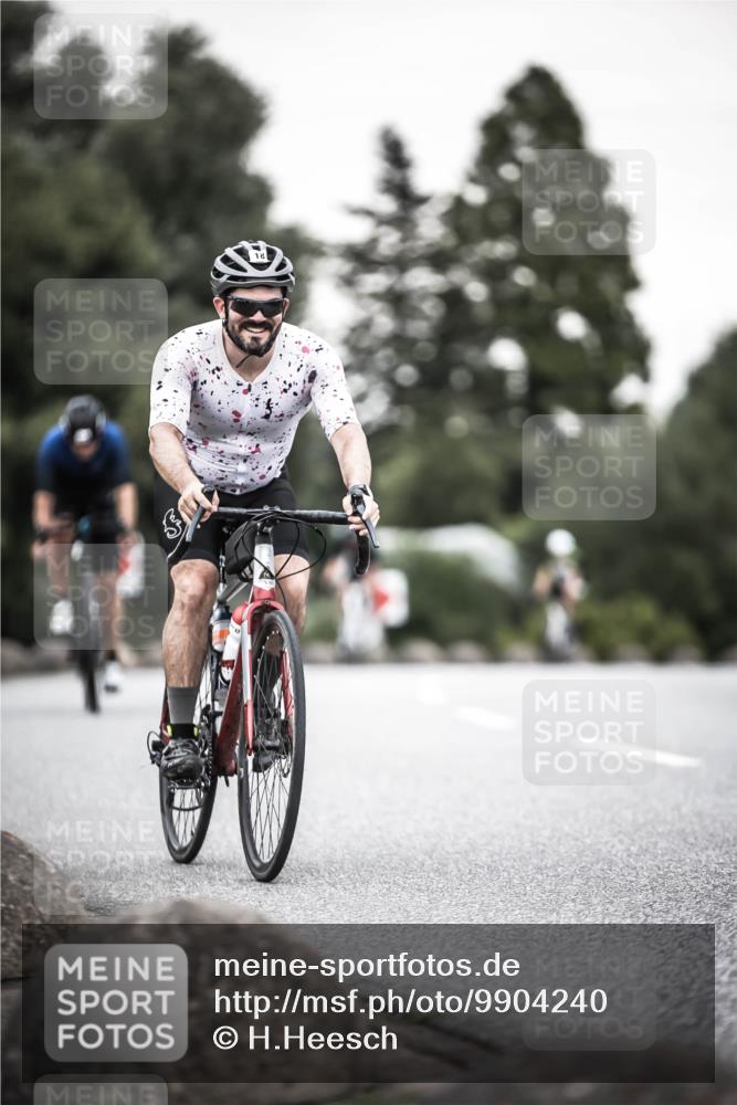 21.06.2026 - 29. Vierlanden-Triathlon H.Heesch http://msf.ph/oto/9904240 21.06.2026 10:19:51 Radfahren 18, 21, 69, 146, 163, 268, 400 meine-sportfotos.de