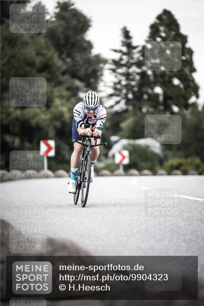 21.06.2026 - 29. Vierlanden-Triathlon H.Heesch http://msf.ph/oto/9904323 21.06.2026 10:18:46 Radfahren 148, 290 meine-sportfotos.de