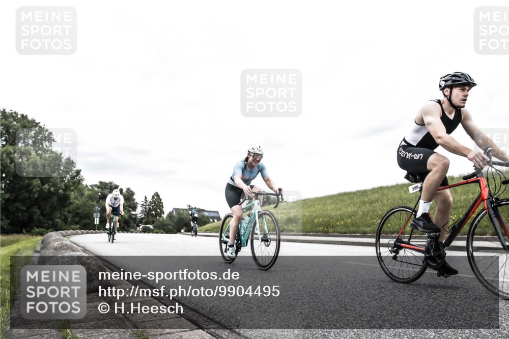 21.06.2026 - 29. Vierlanden-Triathlon H.Heesch http://msf.ph/oto/9904495 21.06.2026 10:26:43 Radfahren 58, 141, 177, 219, 386, 485 meine-sportfotos.de