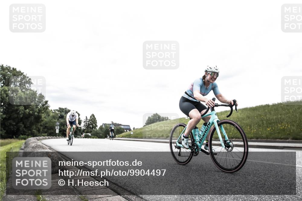 21.06.2026 - 29. Vierlanden-Triathlon H.Heesch http://msf.ph/oto/9904497 21.06.2026 10:26:43 Radfahren 58, 141, 177, 219, 386, 485 meine-sportfotos.de