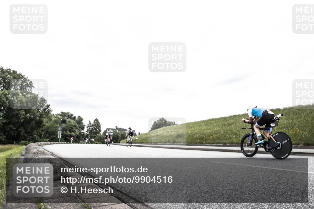 21.06.2026 - 29. Vierlanden-Triathlon H.Heesch http://msf.ph/oto/9904516 21.06.2026 10:26:46 Radfahren 58, 219, 386, 485 meine-sportfotos.de