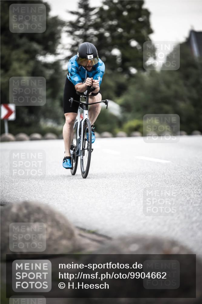 21.06.2026 - 29. Vierlanden-Triathlon H.Heesch http://msf.ph/oto/9904662 21.06.2026 10:21:00 Radfahren 36, 406 meine-sportfotos.de