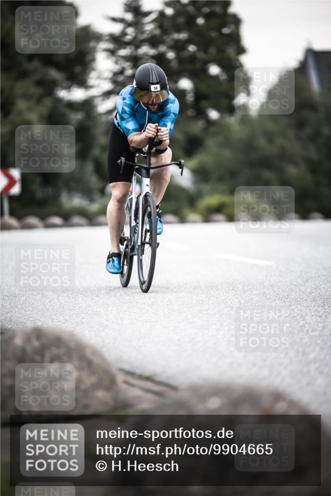 21.06.2026 - 29. Vierlanden-Triathlon H.Heesch http://msf.ph/oto/9904665 21.06.2026 10:21:00 Radfahren 36, 406 meine-sportfotos.de