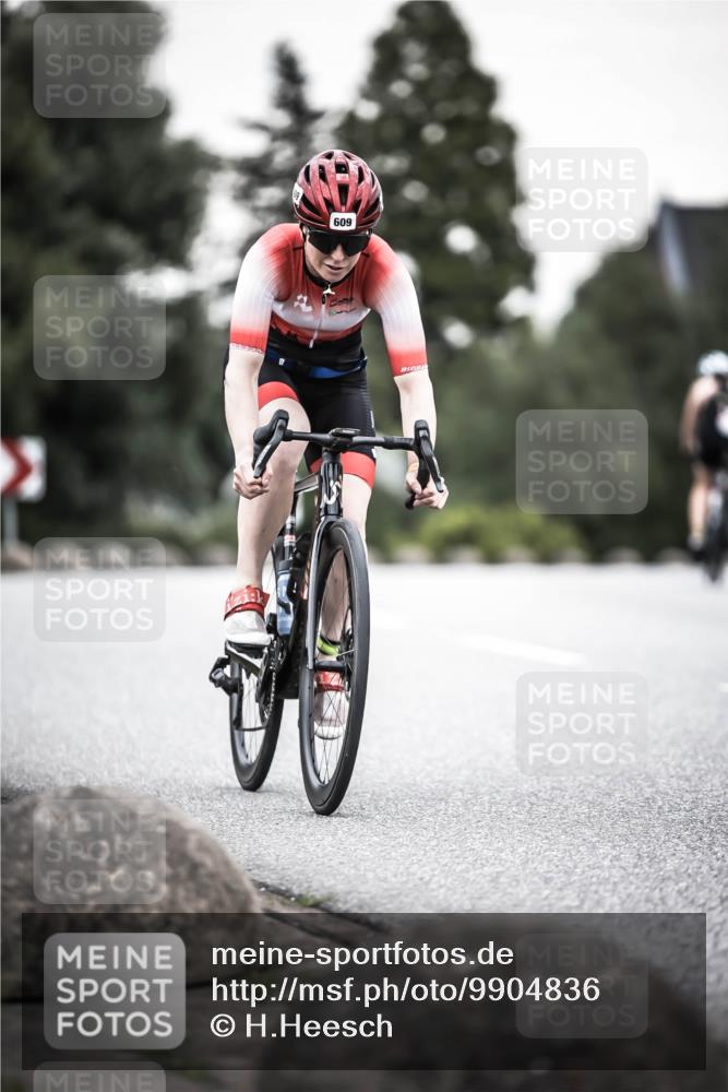 21.06.2026 - 29. Vierlanden-Triathlon H.Heesch http://msf.ph/oto/9904836 21.06.2026 10:21:26 Radfahren 192, 284, 609 meine-sportfotos.de