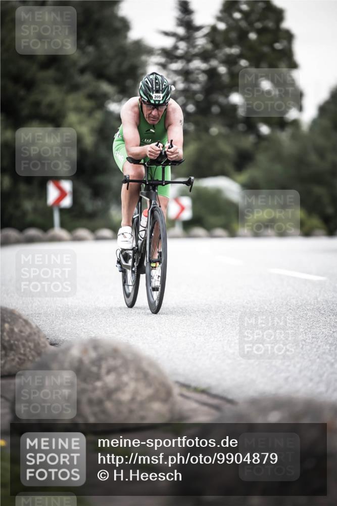 21.06.2026 - 29. Vierlanden-Triathlon H.Heesch http://msf.ph/oto/9904879 21.06.2026 10:21:39 Radfahren 14, 123, 205 meine-sportfotos.de