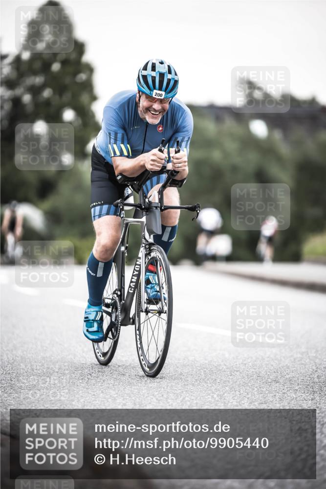 21.06.2026 - 29. Vierlanden-Triathlon H.Heesch http://msf.ph/oto/9905440 21.06.2026 10:23:59 Radfahren 200, 293, 496, 584 meine-sportfotos.de