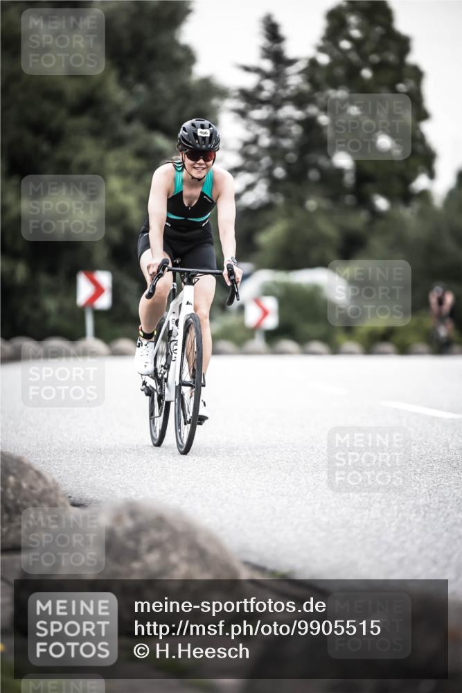 21.06.2026 - 29. Vierlanden-Triathlon H.Heesch http://msf.ph/oto/9905515 21.06.2026 10:24:05 Radfahren 32, 293, 335, 496 meine-sportfotos.de