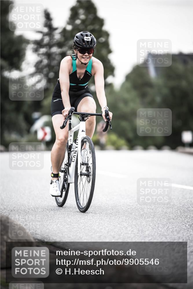 21.06.2026 - 29. Vierlanden-Triathlon H.Heesch http://msf.ph/oto/9905546 21.06.2026 10:24:05 Radfahren 32, 293, 335, 496 meine-sportfotos.de