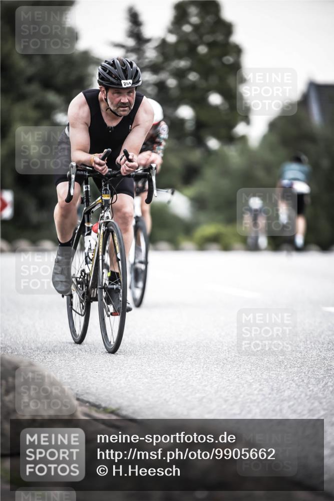 21.06.2026 - 29. Vierlanden-Triathlon H.Heesch http://msf.ph/oto/9905662 21.06.2026 10:24:13 Radfahren 32, 172, 204, 240 meine-sportfotos.de