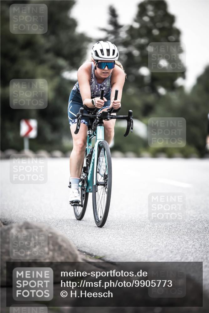 21.06.2026 - 29. Vierlanden-Triathlon H.Heesch http://msf.ph/oto/9905773 21.06.2026 10:24:18 Radfahren 74, 172, 196, 240 meine-sportfotos.de