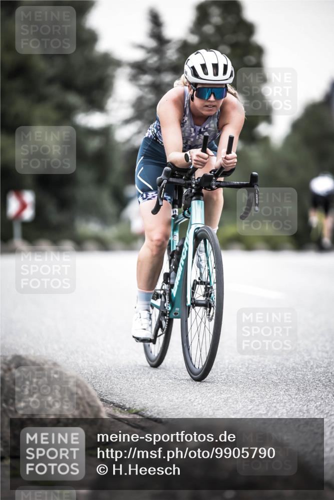 21.06.2026 - 29. Vierlanden-Triathlon H.Heesch http://msf.ph/oto/9905790 21.06.2026 10:24:18 Radfahren 74, 172, 196, 240 meine-sportfotos.de