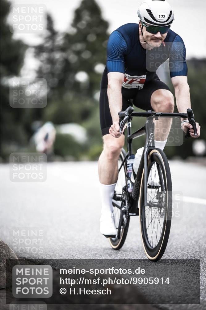 21.06.2026 - 29. Vierlanden-Triathlon H.Heesch http://msf.ph/oto/9905914 21.06.2026 10:24:21 Radfahren 74, 172, 196, 240, 377, 545 meine-sportfotos.de