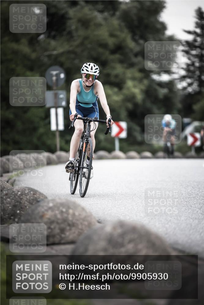 21.06.2026 - 29. Vierlanden-Triathlon H.Heesch http://msf.ph/oto/9905930 21.06.2026 10:24:26 Radfahren 74, 84, 94, 169, 196, 370, 377, 545, 552, 622 meine-sportfotos.de