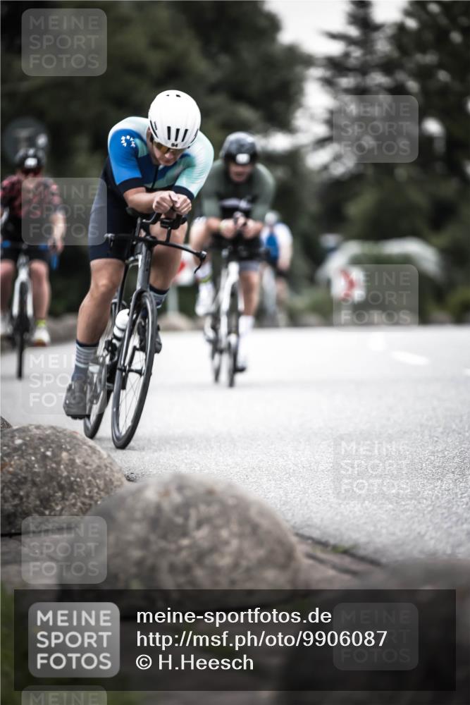 21.06.2026 - 29. Vierlanden-Triathlon H.Heesch http://msf.ph/oto/9906087 21.06.2026 10:24:31 Radfahren 84, 94, 169, 370, 552, 622, 625 meine-sportfotos.de