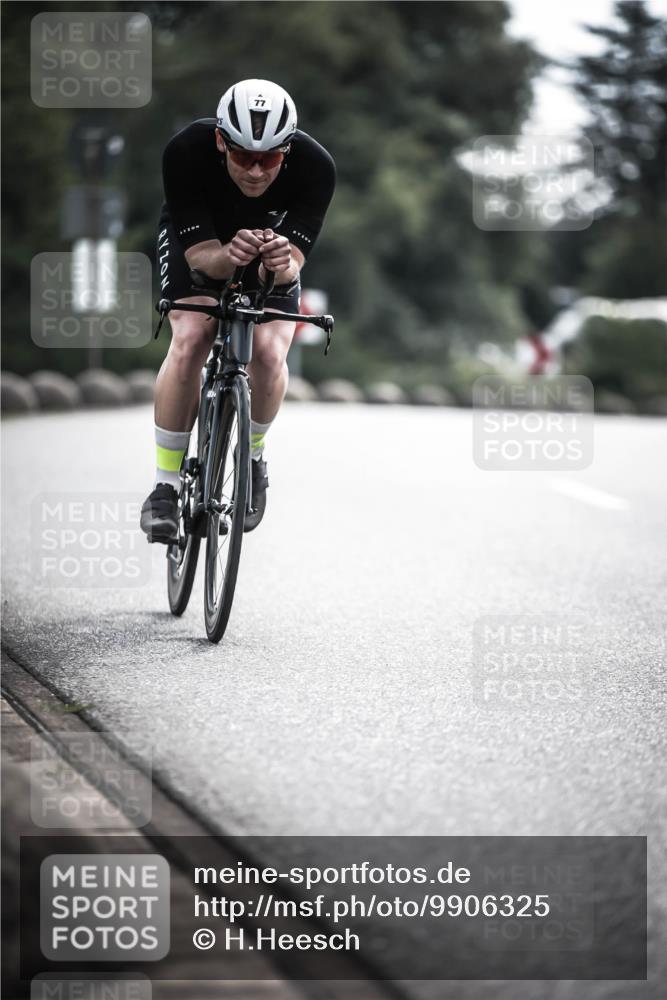 21.06.2026 - 29. Vierlanden-Triathlon H.Heesch http://msf.ph/oto/9906325 21.06.2026 09:19:40 Radfahren 4, 77, 219 meine-sportfotos.de