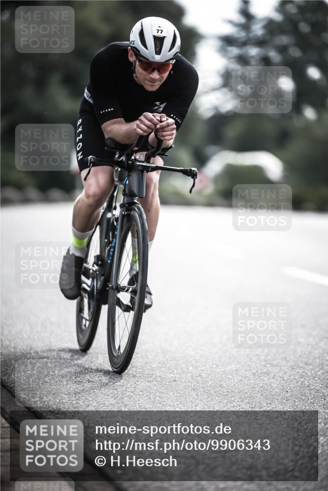 21.06.2026 - 29. Vierlanden-Triathlon H.Heesch http://msf.ph/oto/9906343 21.06.2026 09:19:41 Radfahren 4, 77, 219 meine-sportfotos.de