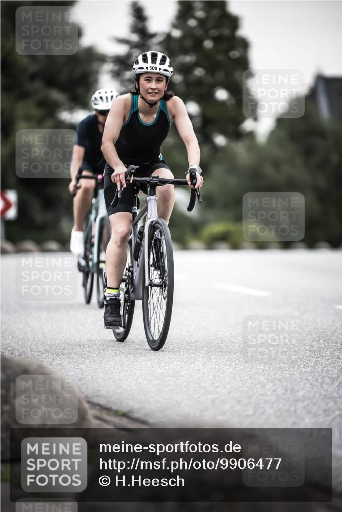 21.06.2026 - 29. Vierlanden-Triathlon H.Heesch http://msf.ph/oto/9906477 21.06.2026 10:24:46 Radfahren 178, 509, 562 meine-sportfotos.de