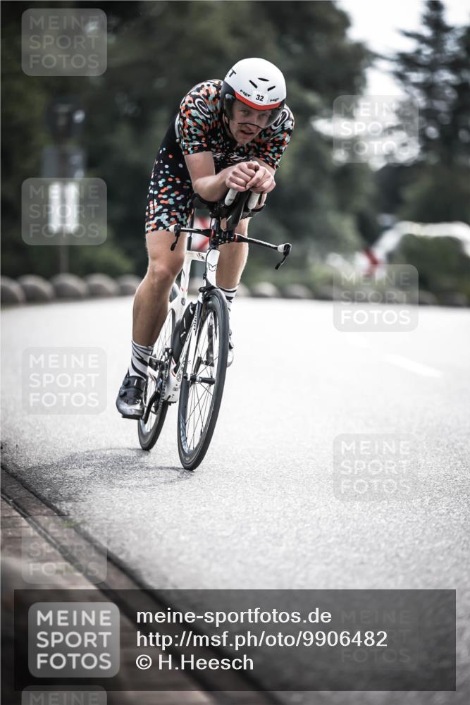 21.06.2026 - 29. Vierlanden-Triathlon H.Heesch http://msf.ph/oto/9906482 21.06.2026 09:20:02 Radfahren 32, 298 meine-sportfotos.de