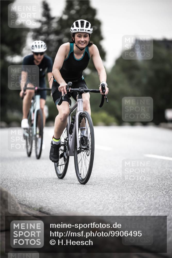 21.06.2026 - 29. Vierlanden-Triathlon H.Heesch http://msf.ph/oto/9906495 21.06.2026 10:24:46 Radfahren 178, 509, 562 meine-sportfotos.de