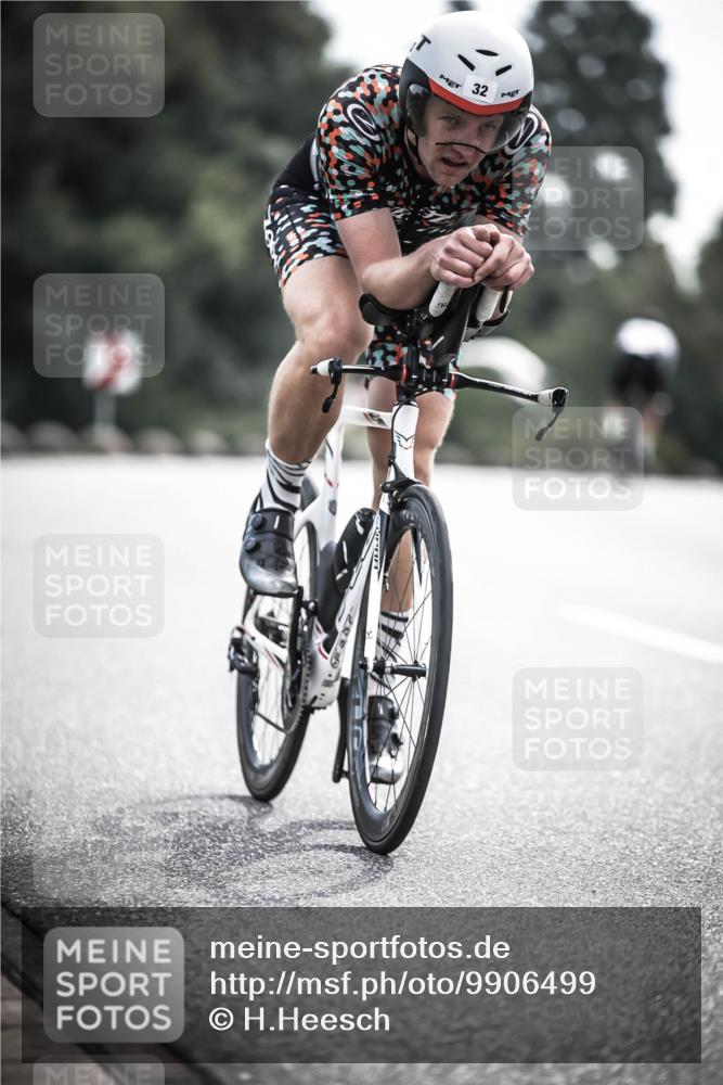 21.06.2026 - 29. Vierlanden-Triathlon H.Heesch http://msf.ph/oto/9906499 21.06.2026 09:20:02 Radfahren 32, 298 meine-sportfotos.de