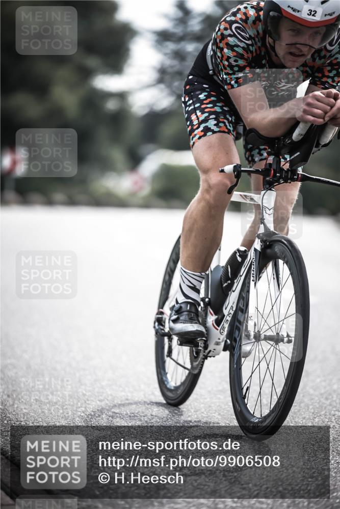 21.06.2026 - 29. Vierlanden-Triathlon H.Heesch http://msf.ph/oto/9906508 21.06.2026 09:20:02 Radfahren 32, 298 meine-sportfotos.de