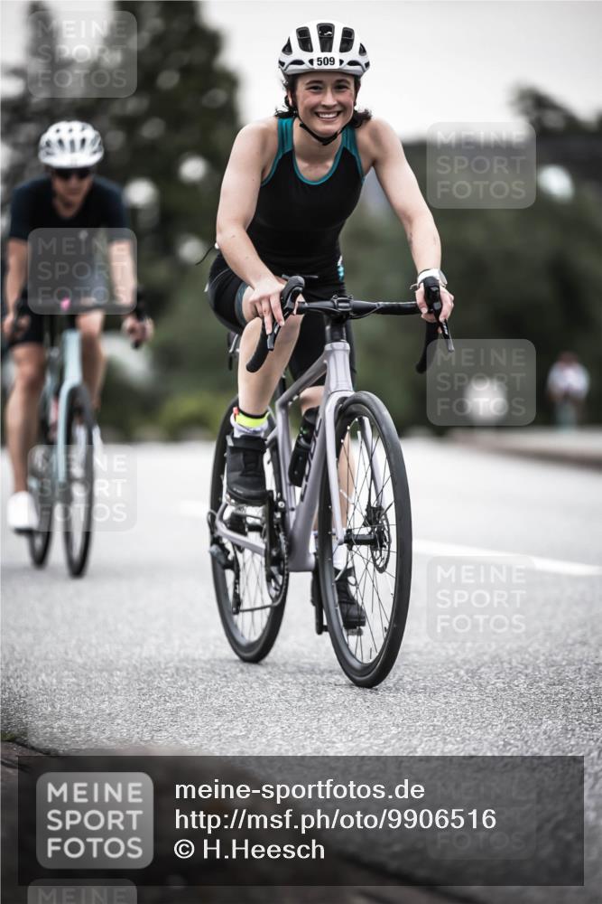 21.06.2026 - 29. Vierlanden-Triathlon H.Heesch http://msf.ph/oto/9906516 21.06.2026 10:24:47 Radfahren 178, 509, 562 meine-sportfotos.de