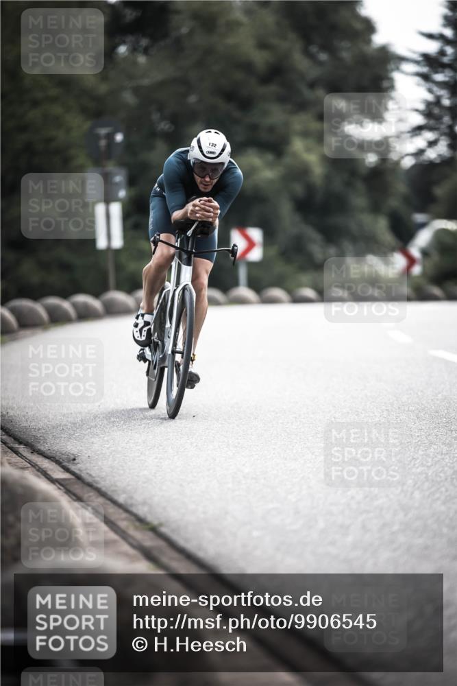 21.06.2026 - 29. Vierlanden-Triathlon H.Heesch http://msf.ph/oto/9906545 21.06.2026 09:20:23 Radfahren 132 meine-sportfotos.de