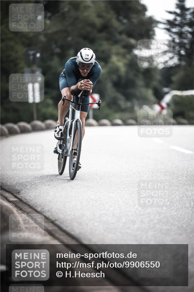 21.06.2026 - 29. Vierlanden-Triathlon H.Heesch http://msf.ph/oto/9906550 21.06.2026 09:20:23 Radfahren 132 meine-sportfotos.de