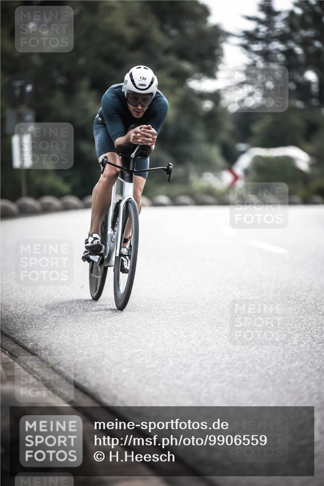 21.06.2026 - 29. Vierlanden-Triathlon H.Heesch http://msf.ph/oto/9906559 21.06.2026 09:20:24 Radfahren 132 meine-sportfotos.de