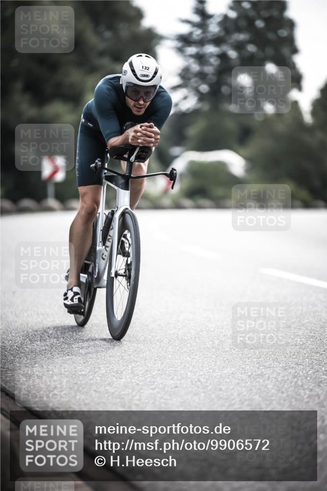 21.06.2026 - 29. Vierlanden-Triathlon H.Heesch http://msf.ph/oto/9906572 21.06.2026 09:20:24 Radfahren 132 meine-sportfotos.de
