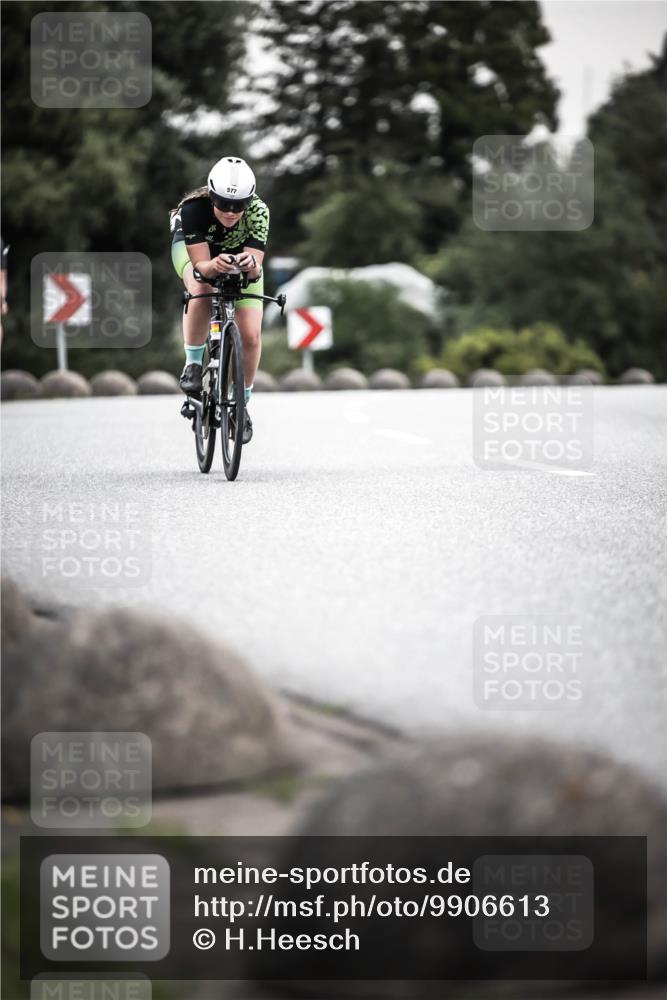 21.06.2026 - 29. Vierlanden-Triathlon H.Heesch http://msf.ph/oto/9906613 21.06.2026 10:25:01 Radfahren 42, 210, 253, 480, 577 meine-sportfotos.de