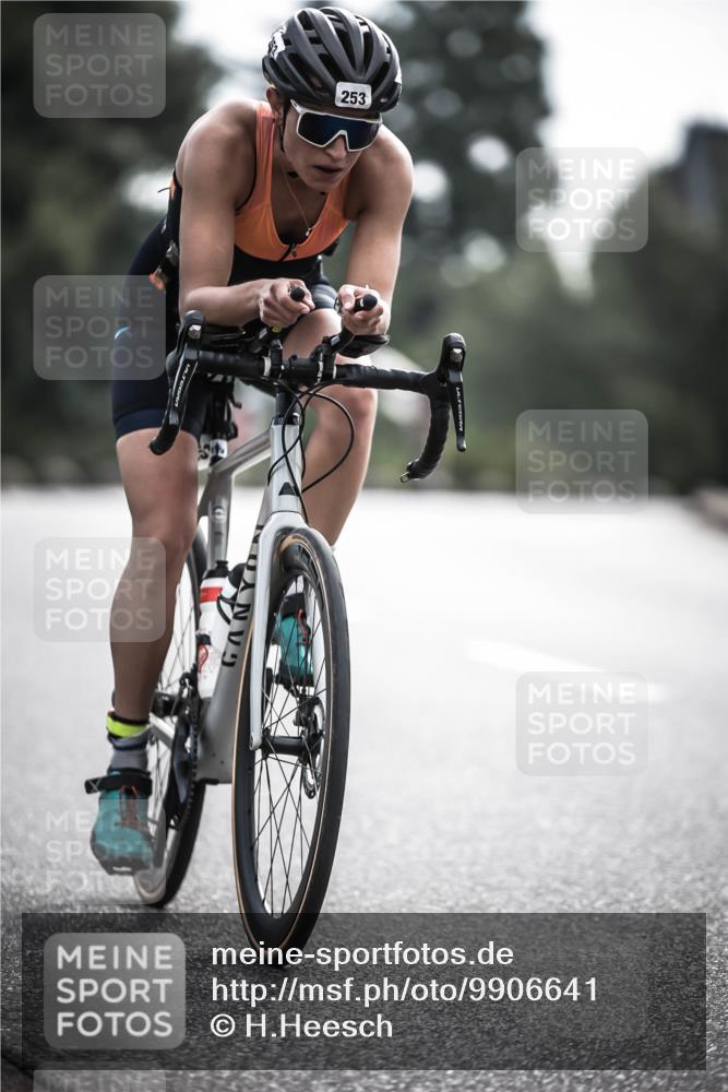 21.06.2026 - 29. Vierlanden-Triathlon H.Heesch http://msf.ph/oto/9906641 21.06.2026 09:20:43 Radfahren 45, 253 meine-sportfotos.de